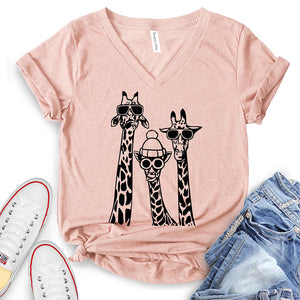 giraffe-t-shirt-v-neck-for-women-heather-peach