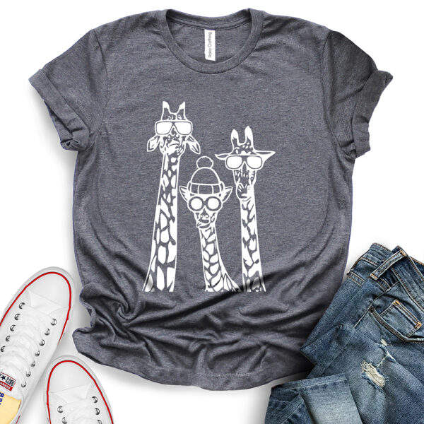 giraffe t shirt heather dark grey