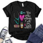 she works willingly with her hands proverbs 3113 t shirt black